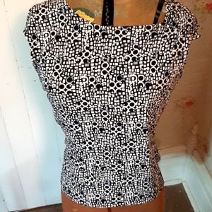 Axcess sleeveless blouse